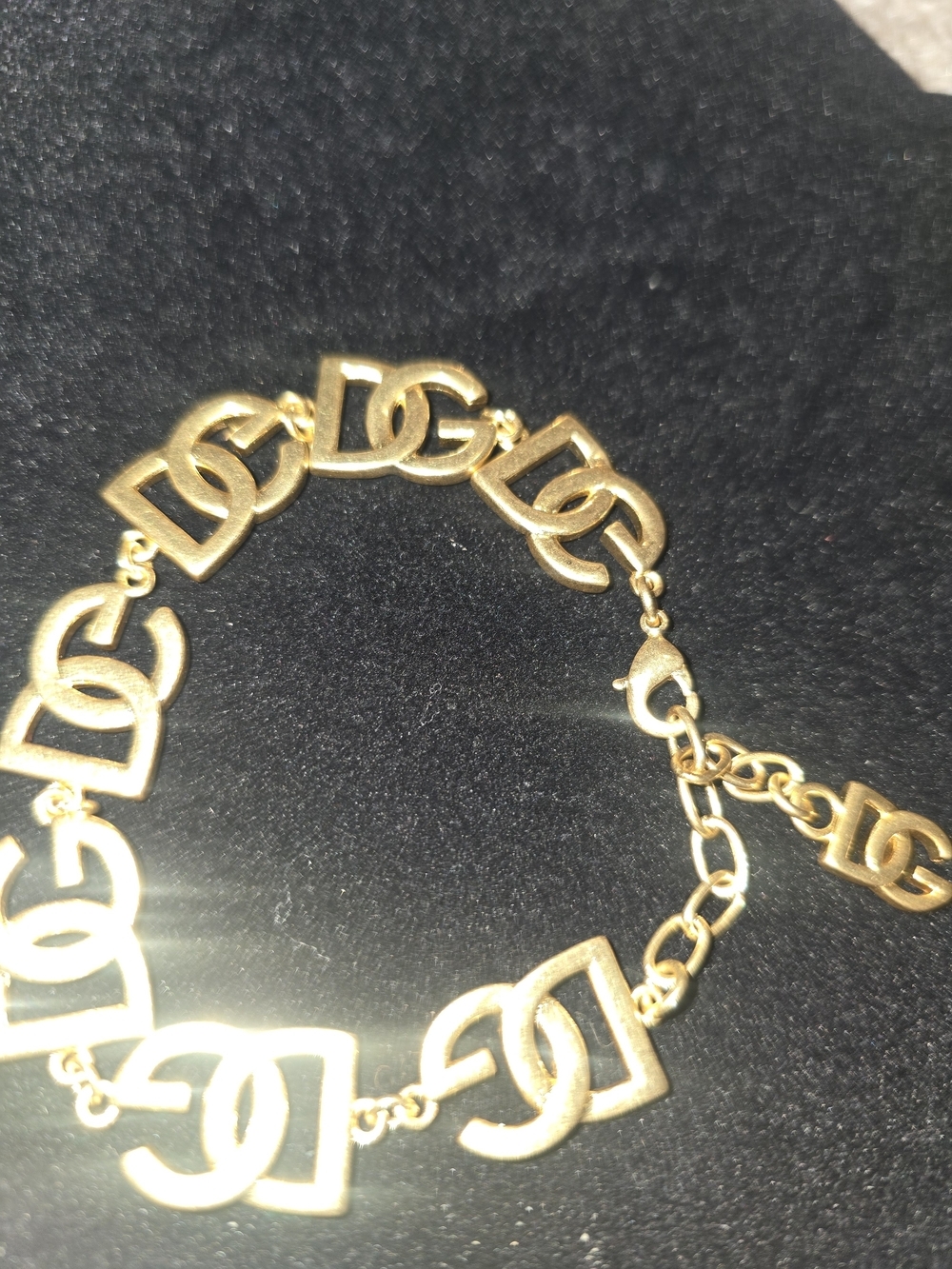 18kgp Dg Gold Link Logo Bracelet - Picture 4 of 5